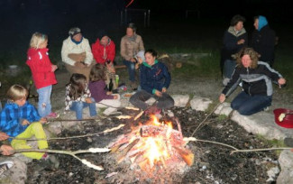 Lagerfeuer bei der Gemeindefreizeit