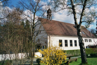 Kirche von der Seite